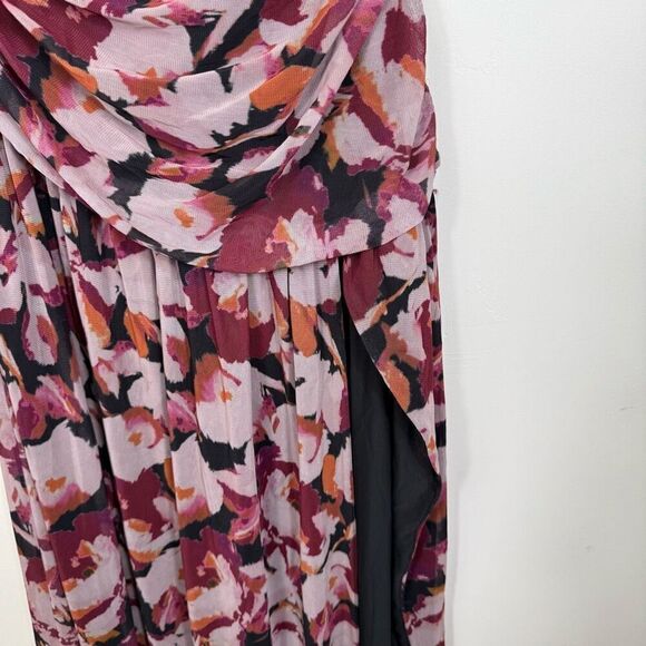 Nicholas Micaela Halter Neck Gown ♥️ - Picture 8 of 11